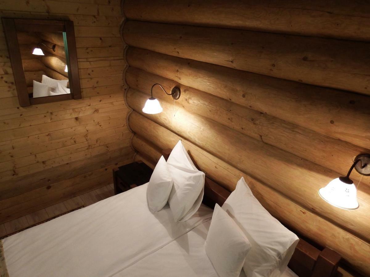Casa Din Vale Otel Sacuieu Dış mekan fotoğraf